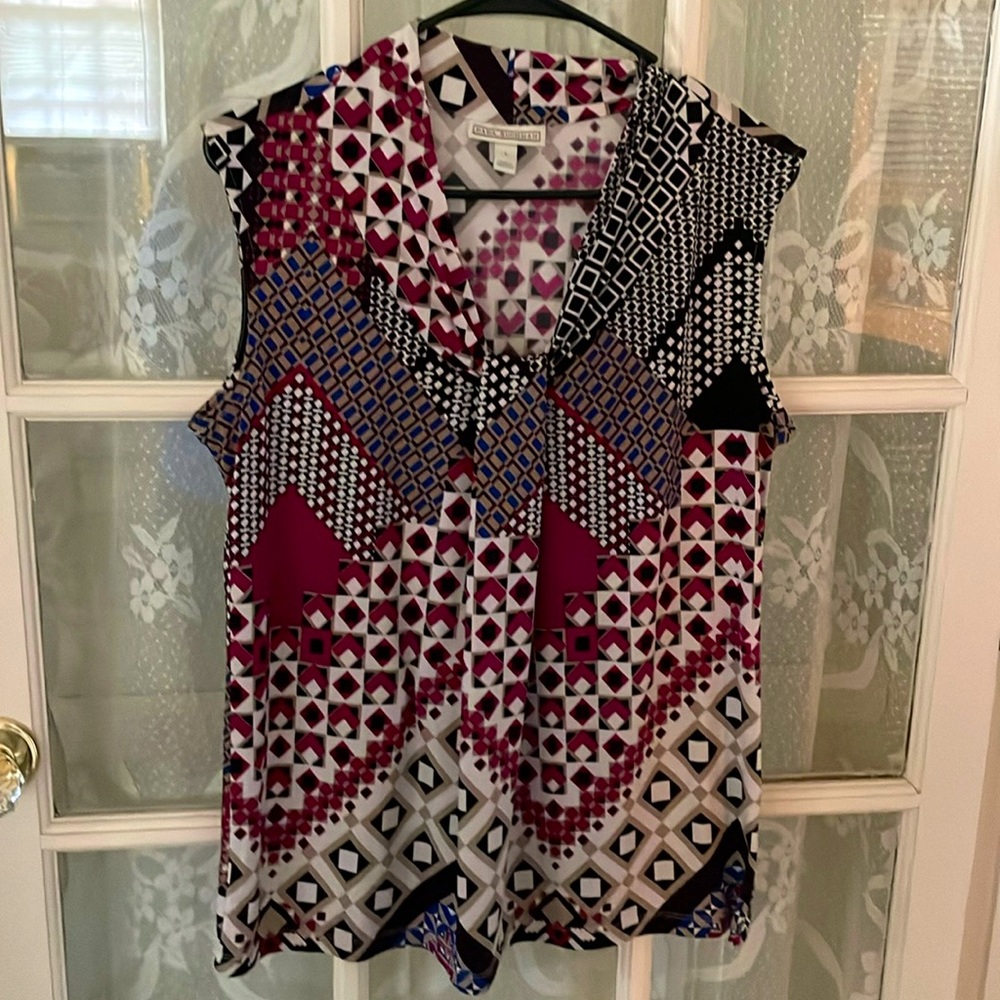 Women’s blouse